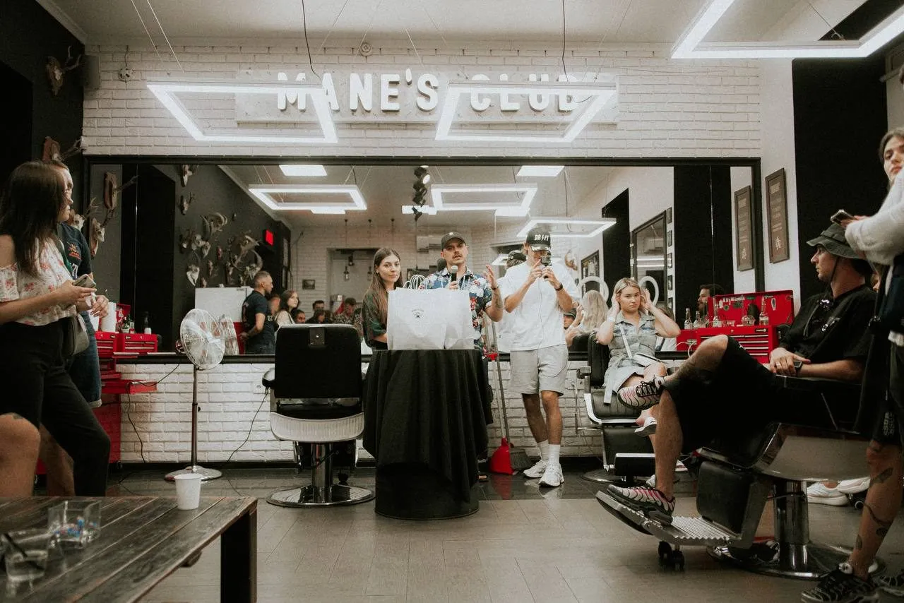 Mane's Club